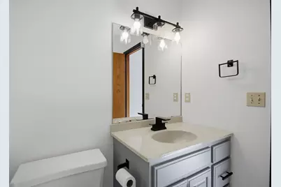 2305 13th Street SW, Austin, MN 55912 - Photo 29