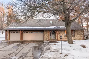 7686 Blackwell Ct N, Inver Grove Heights, MN 55076 - Photo 1