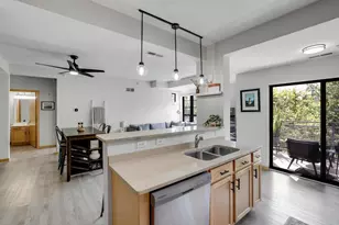 2565 Franklin Ave, Saint Paul, MN 55114 - Photo 15