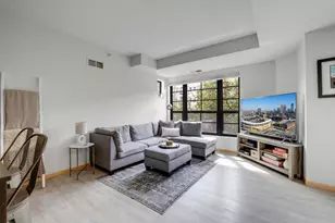 2565 Franklin Ave, Saint Paul, MN 55114 - Photo 3