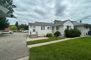 1115 9th Ave S, Moorhead, MN 56560 - Photo 3