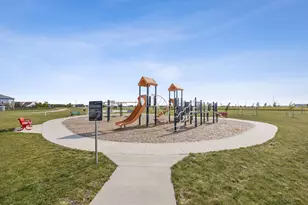 6851 17th St S, Fargo, ND 58104 - Photo 25