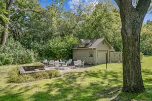 10234 Berkshire Rd, Bloomington, MN 55437 - Photo 27