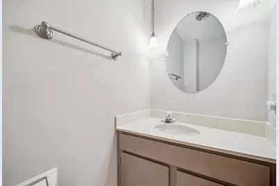 10234 Berkshire Road, Bloomington, MN 55437 - Photo 11