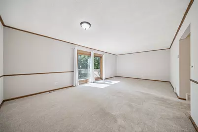 10234 Berkshire Road, Bloomington, MN 55437 - Photo 9