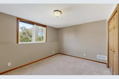 2114 Ponderosa Drive SW, Rochester, MN 55902 - Photo 37