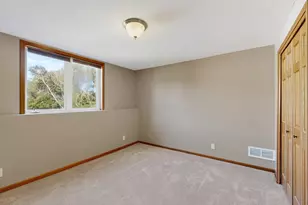 2114 Ponderosa Dr SW, Rochester, MN 55902 - Photo 37