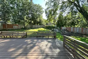 11900 Highland View Cir, Burnsville, MN 55337 - Photo 23