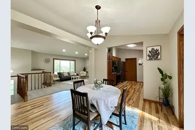 11900 Highland View Circle, Burnsville, MN 55337 - Photo 5