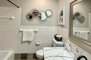 11900 Highland View Cir, Burnsville, MN 55337 - Photo 13