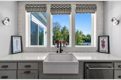 6300 Ranier Lane N, Maple Grove, MN 55311 - Photo 19