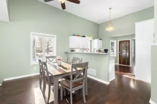 4382 Braddock Trail, Eagan, MN 55123 - Photo 5