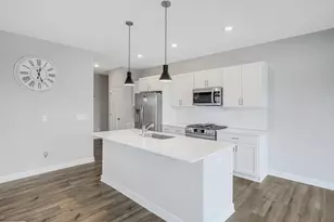 451 Murray Hl Wy, Waconia, MN 55387 - Photo 15