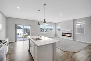 451 Murray Hl Wy, Waconia, MN 55387 - Photo 11