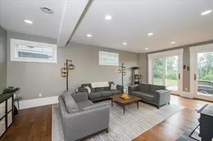 2718 Northridge Dr, Duluth, MN 55811 - Photo 11