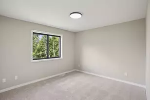 4087 Isaac Ct, Vadnais Heights, MN 55127 - Photo 27