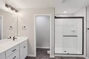 4087 Isaac Ct, Vadnais Heights, MN 55127 - Photo 21