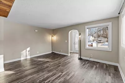 520 Barrett Street S, Winsted, MN 55395 - Photo 5