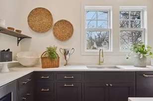 4717 Meadow Rd, Edina, MN 55424 - Photo 21