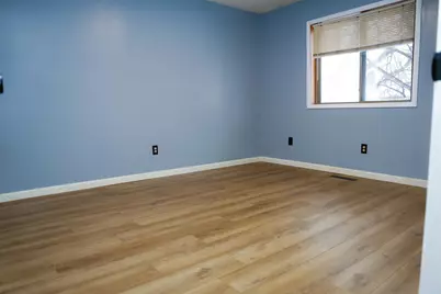 3222 Greenbrier Street, Vadnais Heights, MN 55127 - Photo 13