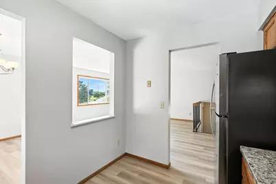 2515 Royals Drive, Hopkins, MN 55305 - Photo 15