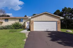 2515 Royals Dr, Hopkins, MN 55305 - Photo 37