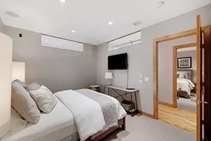 300 Broadway N, Fargo, ND 58102 - Photo 17