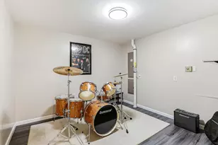 576 Burr Oak Ln, Hudson, WI 54016 - Photo 33