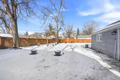 6708 Corvallis Avenue N, Crystal, MN 55428 - Photo 5