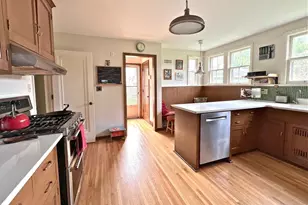 999 Nebraska Ave W, Saint Paul, MN 55117 - Photo 9