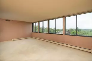 600 4th St SW, Rochester, MN 55902 - Photo 3