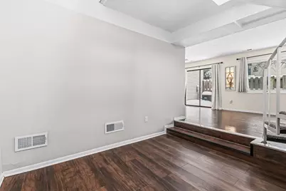 5527 E Bavarian Pass, Fridley, MN 55432 - Photo 9