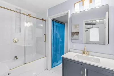 5527 E Bavarian Pass, Fridley, MN 55432 - Photo 23