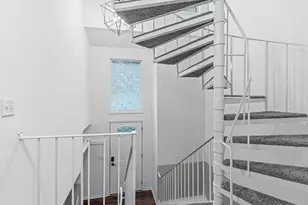 5527 E Bavarian Pass, Fridley, MN 55432 - Photo 19