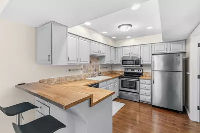 5527 E Bavarian Pass, Fridley, MN 55432 - Photo 11