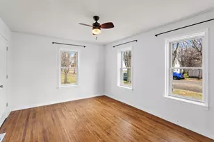 1207 Desoto Ave N, Glencoe, MN 55336 - Photo 7