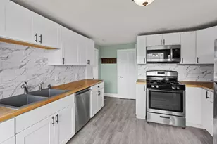 1207 Desoto Ave N, Glencoe, MN 55336 - Photo 11