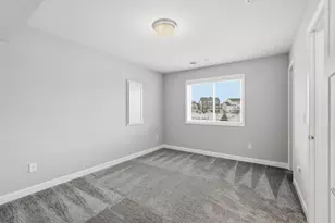 975 Spancil Hl Wy, Woodbury, MN 55129 - Photo 41