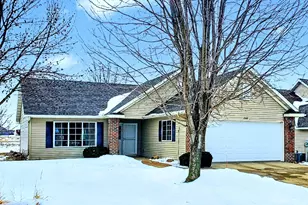 2517 7th Ave SE, Willmar, MN 56201 - Photo 1