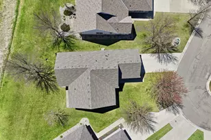 2517 7th Ave SE, Willmar, MN 56201 - Photo 3