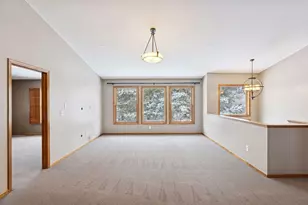 10766 Hawthorn Trail, Woodbury, MN 55129 - Photo 29