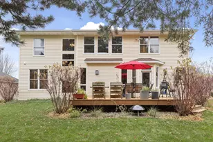 10766 Hawthorn Trail, Woodbury, MN 55129 - Photo 57