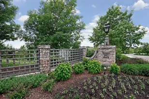 10766 Hawthorn Trail, Woodbury, MN 55129 - Photo 15