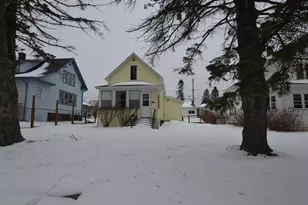 411 8th Ave, Two Harbors, MN 55616 - Photo 5