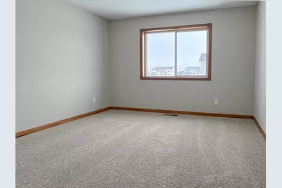 4622 9th Street NE, Saint Cloud, MN 56304 - Photo 17