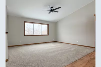 4622 9th Street NE, Saint Cloud, MN 56304 - Photo 7