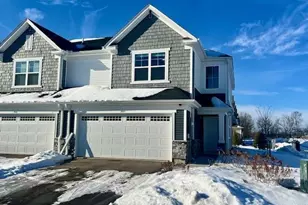 3013 Basswood St, Little Canada, MN 55117 - Photo 35