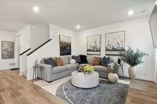 3013 Basswood St, Little Canada, MN 55117 - Photo 9