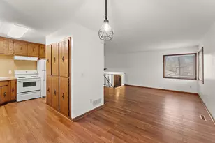 8425-8427 Rhode Island Dr N, Brooklyn Park, MN 55445 - Photo 23