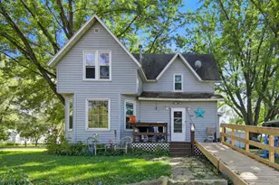 309 Grove St, Lyle, MN 55953 - Photo 1